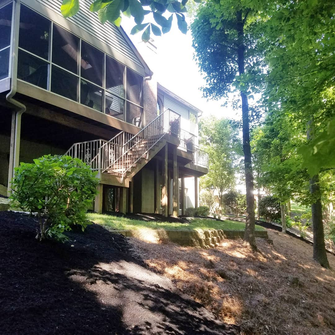 Retaining wall for deterioriating land